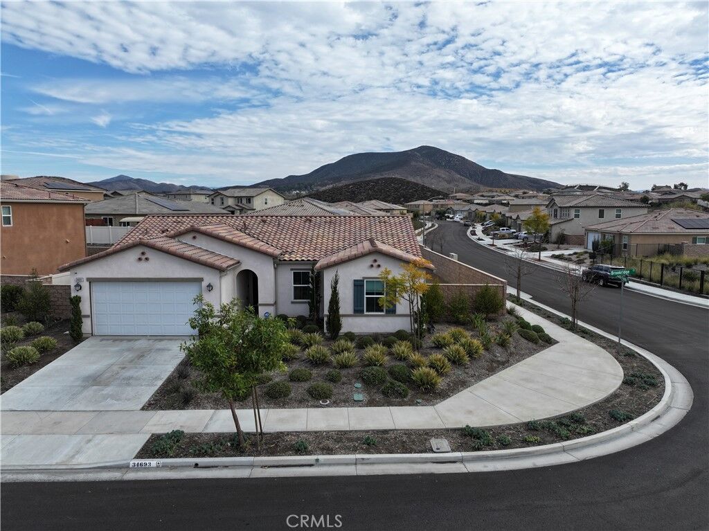 Property Photo: 34693 Brookridge Lane CA 92596