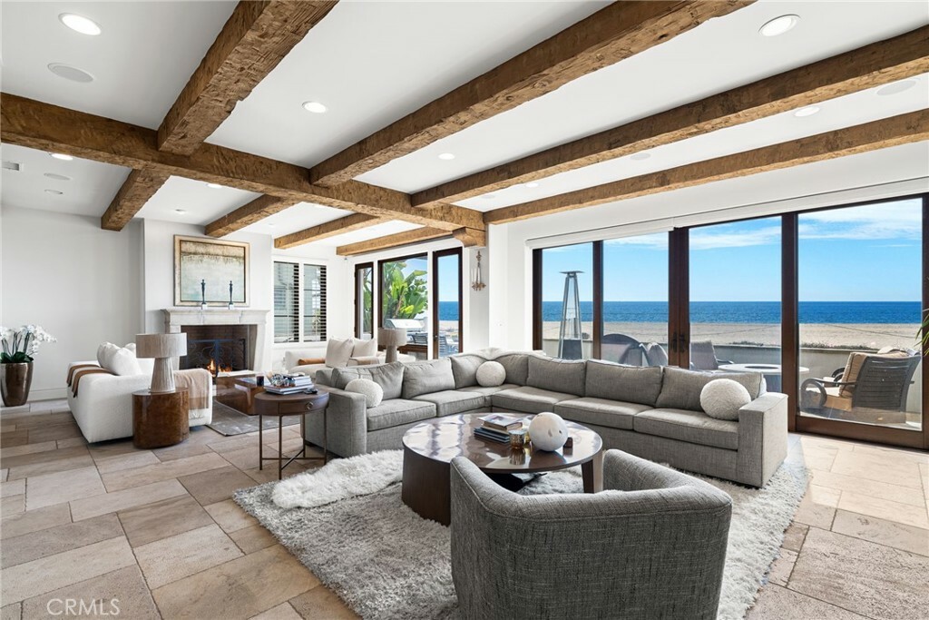 Property Photo: 2156 E Oceanfront CA 92661