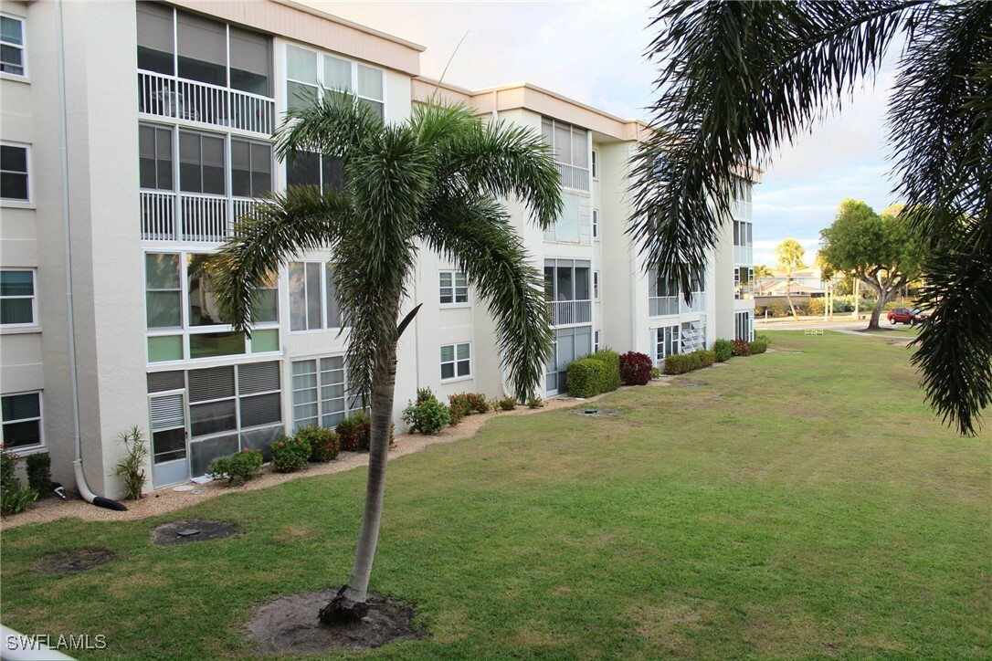 Property Photo: 1580 Pine Valley Drive 217 FL 33907