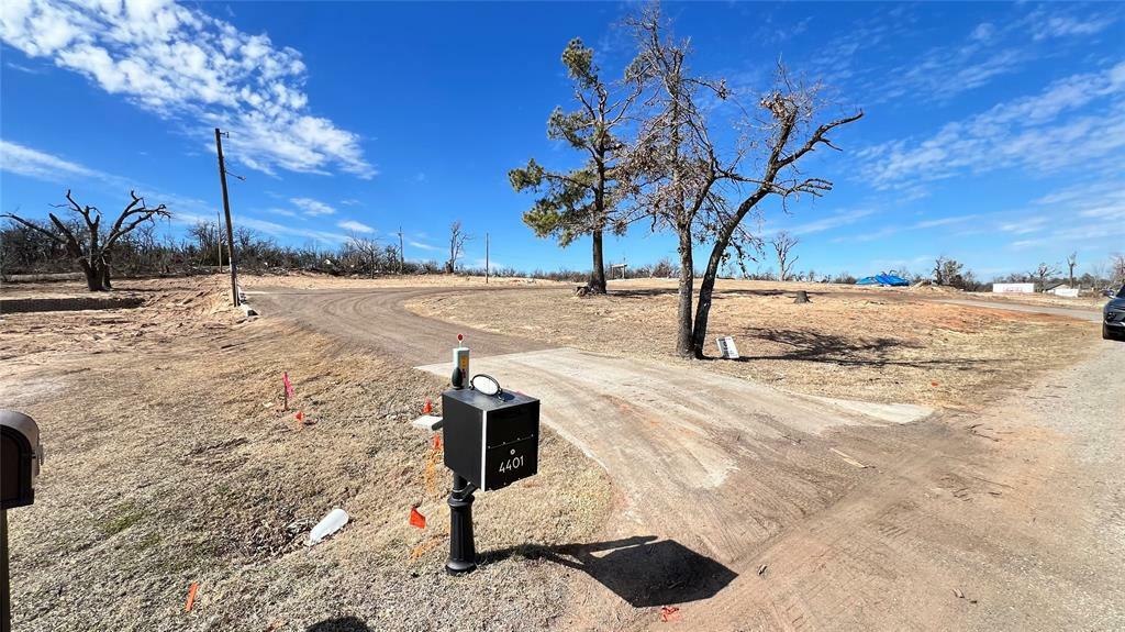 Property Photo: 4401 Maxine Drive OK 73020