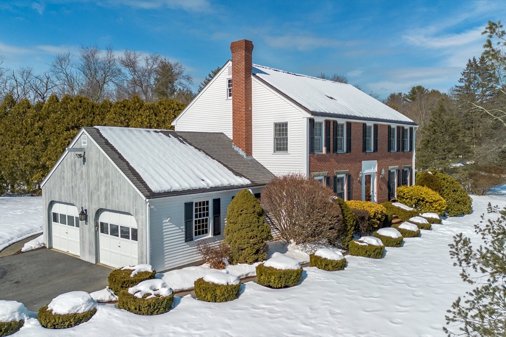 Property Photo:  21 Fieldstone Drive  MA 01886 