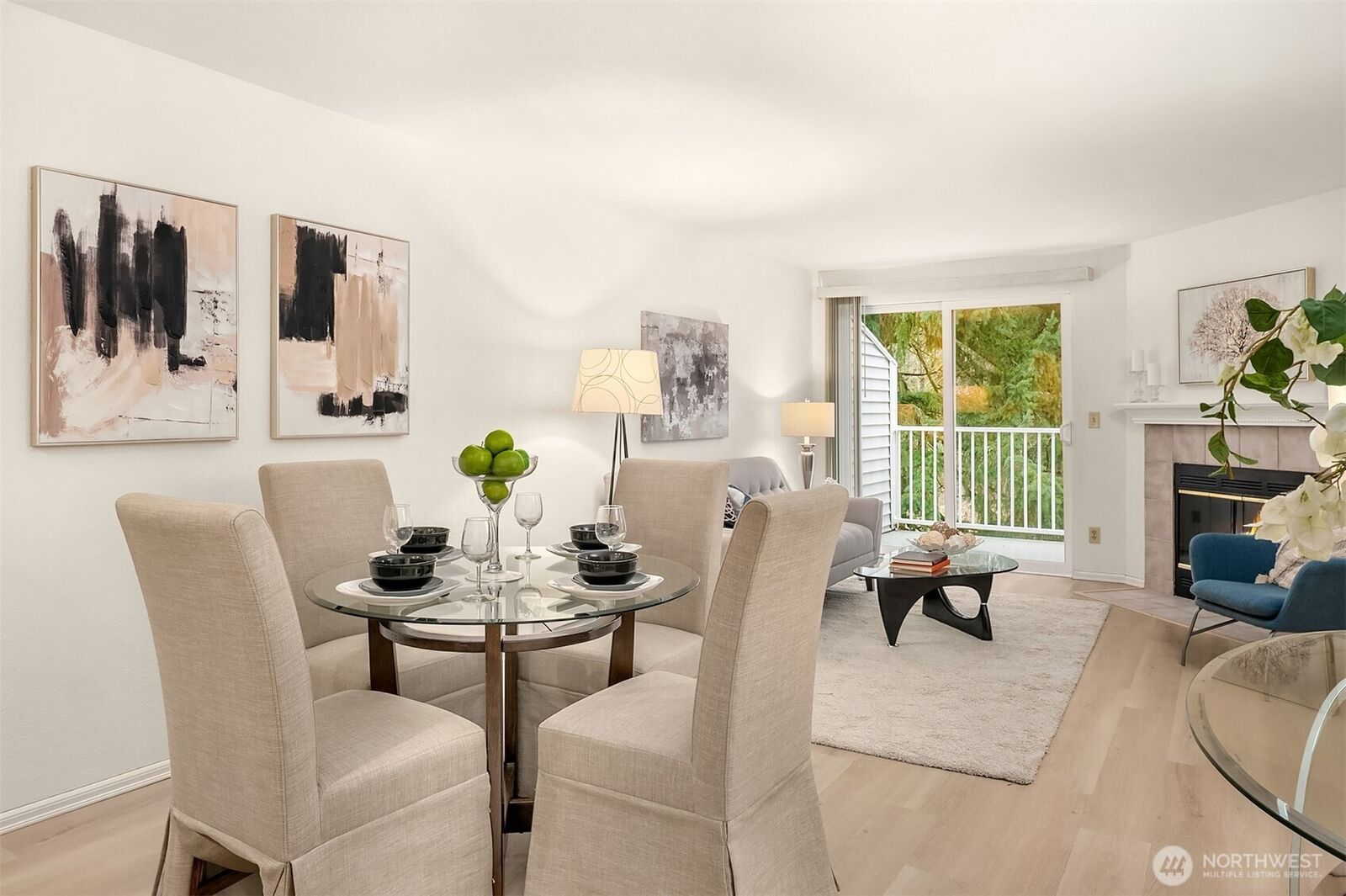 Property Photo: 12760 NE 10th Place F304 WA 98005