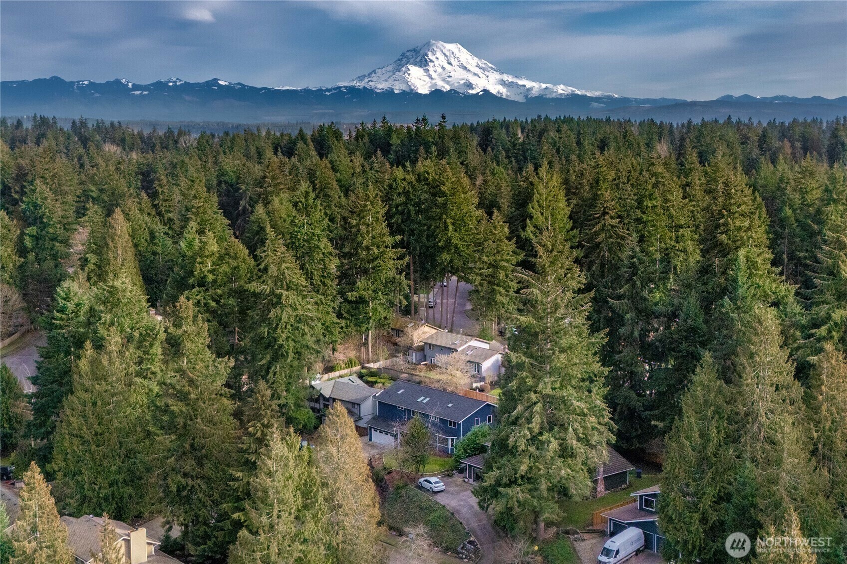 Property Photo: 2302 33rd Avenue SE WA 98374
