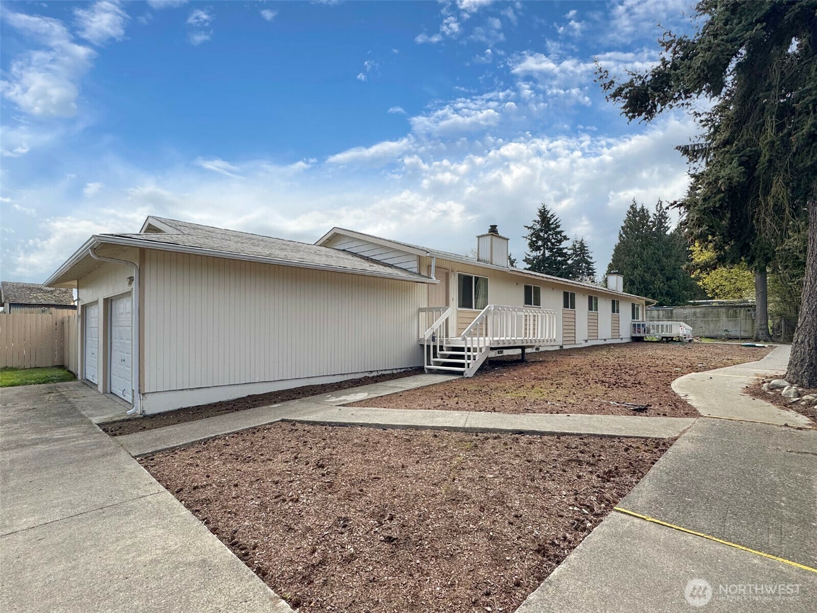 2234 E 7th Street  Port Angeles WA 98362 photo