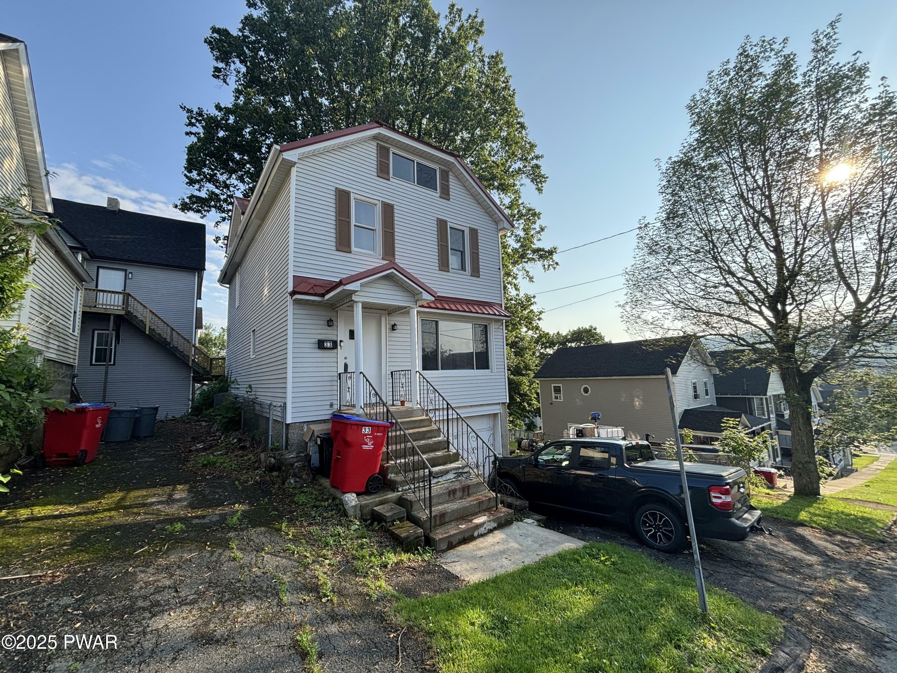 33 Maple Avenue  Carbondale PA 18407 photo