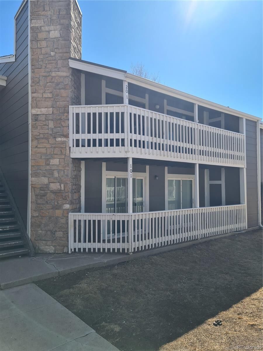 Property Photo:  18051 E Kentucky Avenue 201  CO 80017 