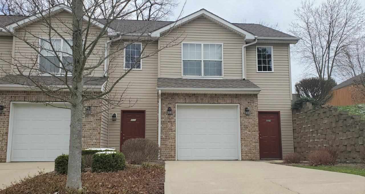 Property Photo: 327 Greenbrier Drive IN 47374