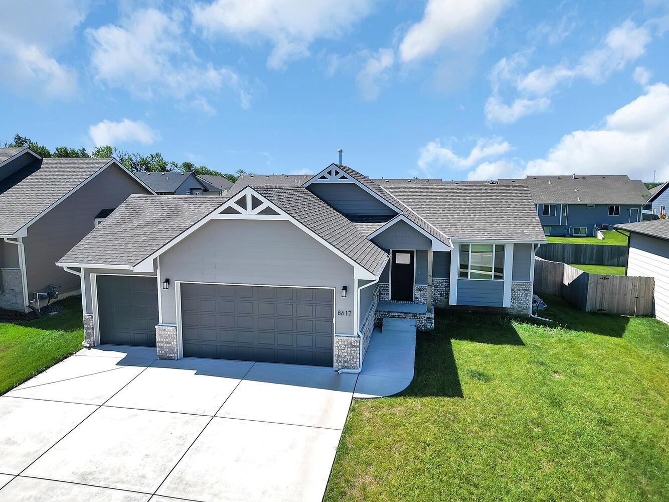 Property Photo: 8617 E Chris St KS 67226