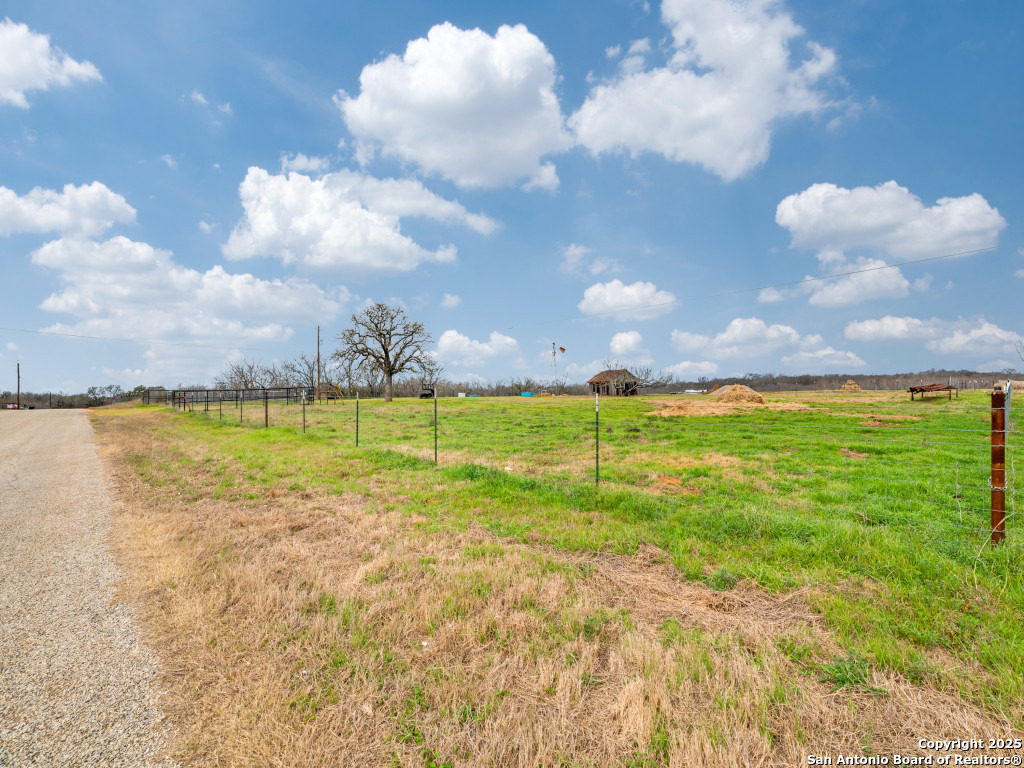 Property Photo: 1000 Mill Creek Road TX 78155