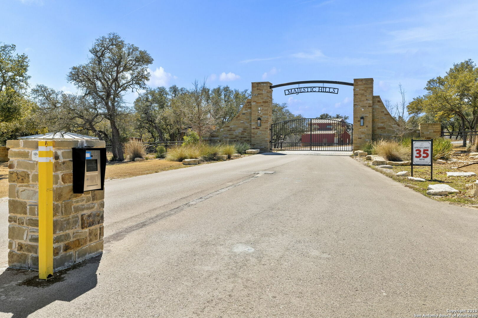 Property Photo: 1496 Majestic Hills TX 78606