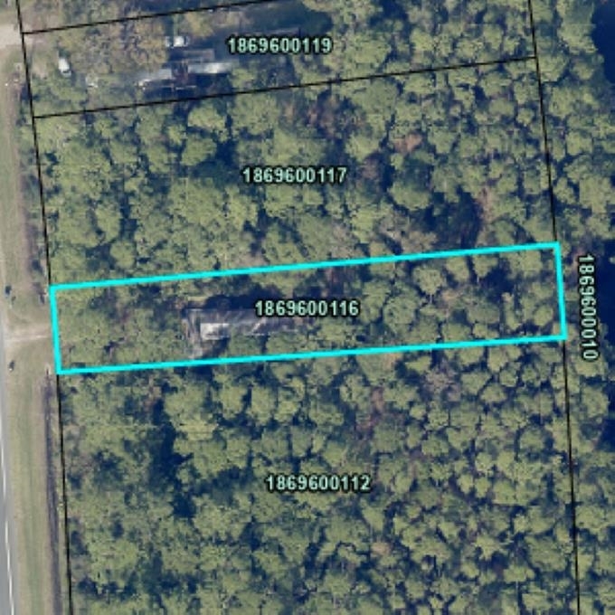 Property Photo:  9160 US Highway 1  FL 32086 