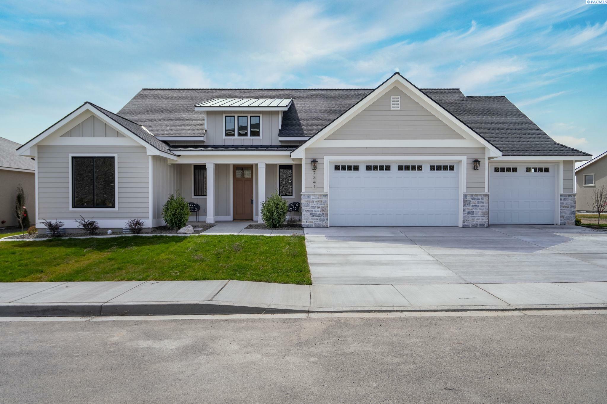 Property Photo: 7341 W 23rd Ave. WA 99338