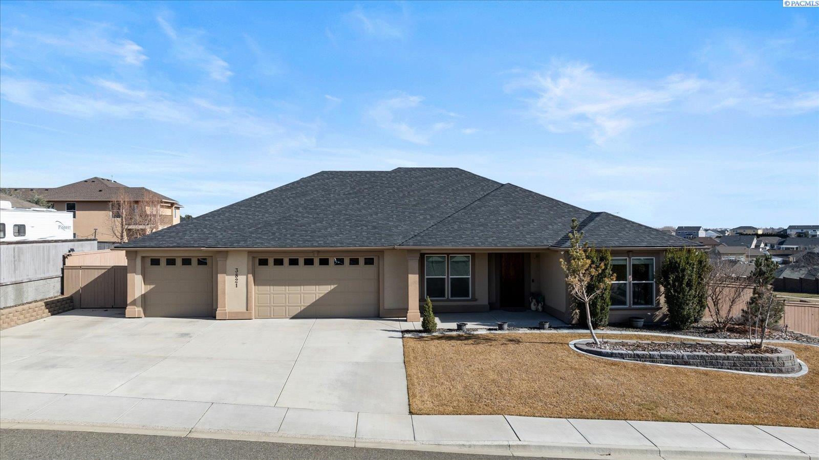 Property Photo: 3821 Cook Ln WA 99301