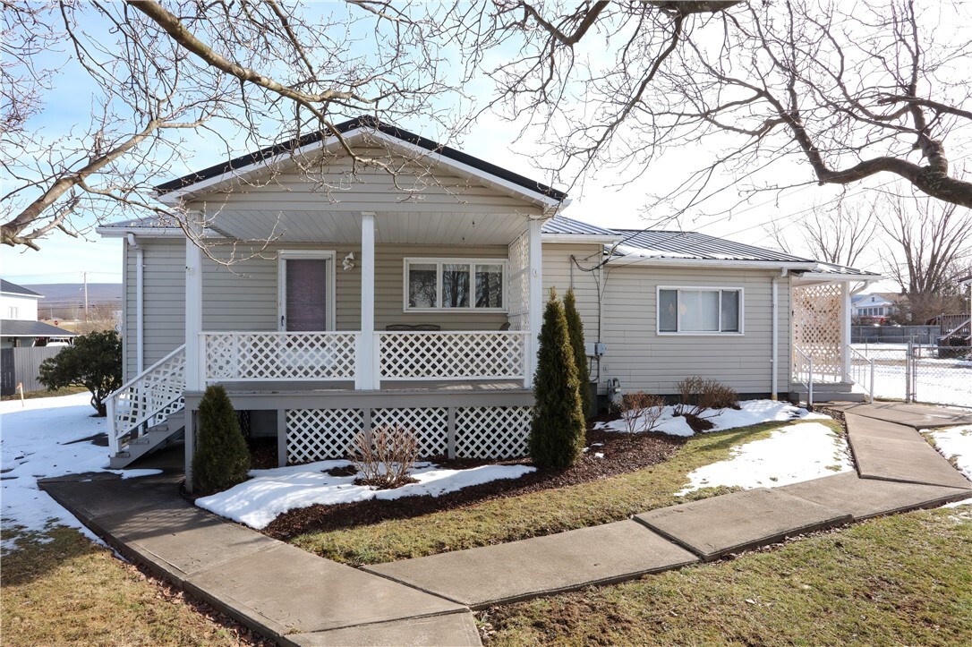Property Photo: 92 Kyle Ave PA 15436