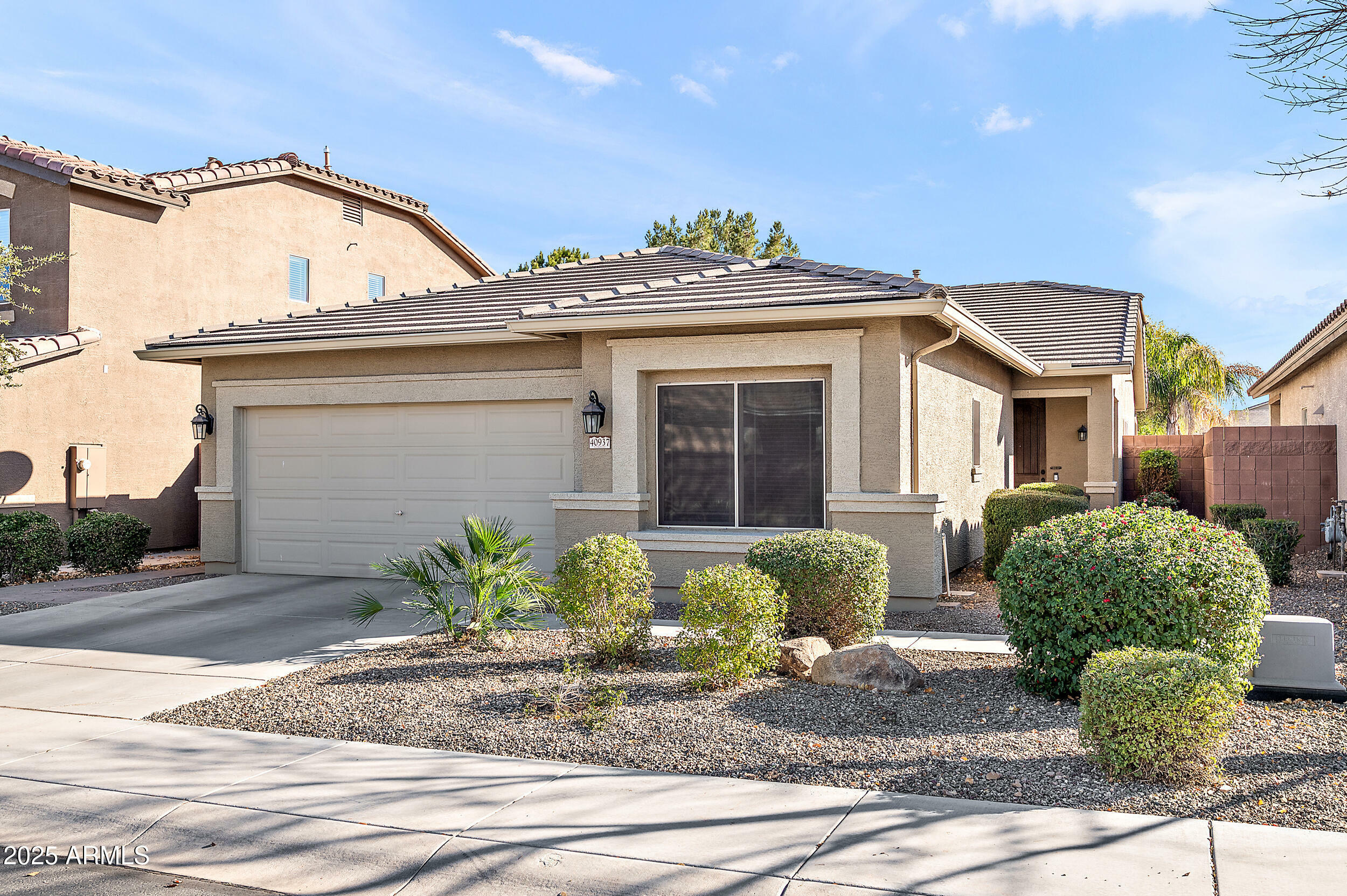 Property Photo:  40937 N Linden Street  AZ 85140 