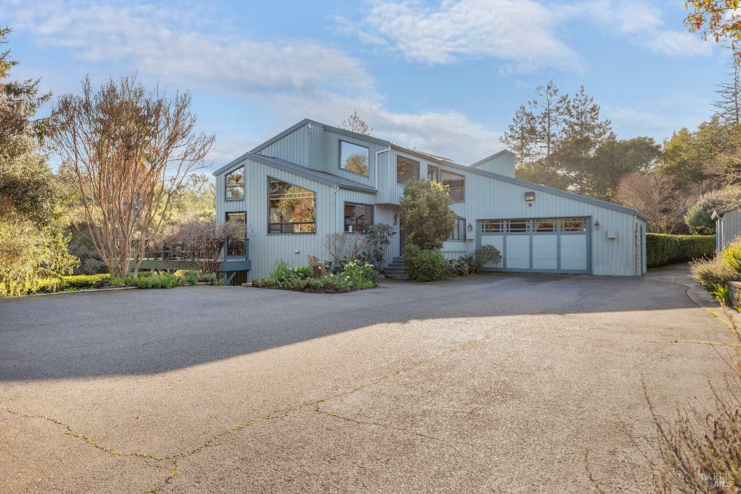 Property Photo: 1097 Tilton Road CA 95472