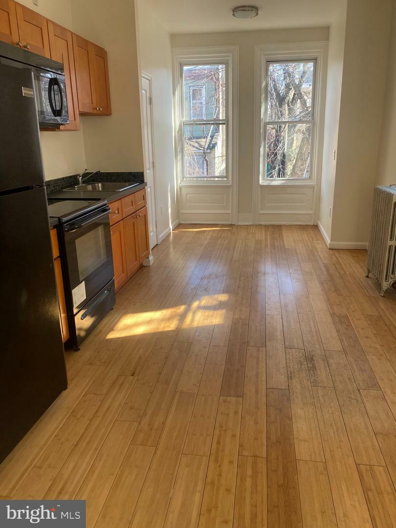 Property Photo: 3313 N Park Avenue 2R PA 19140