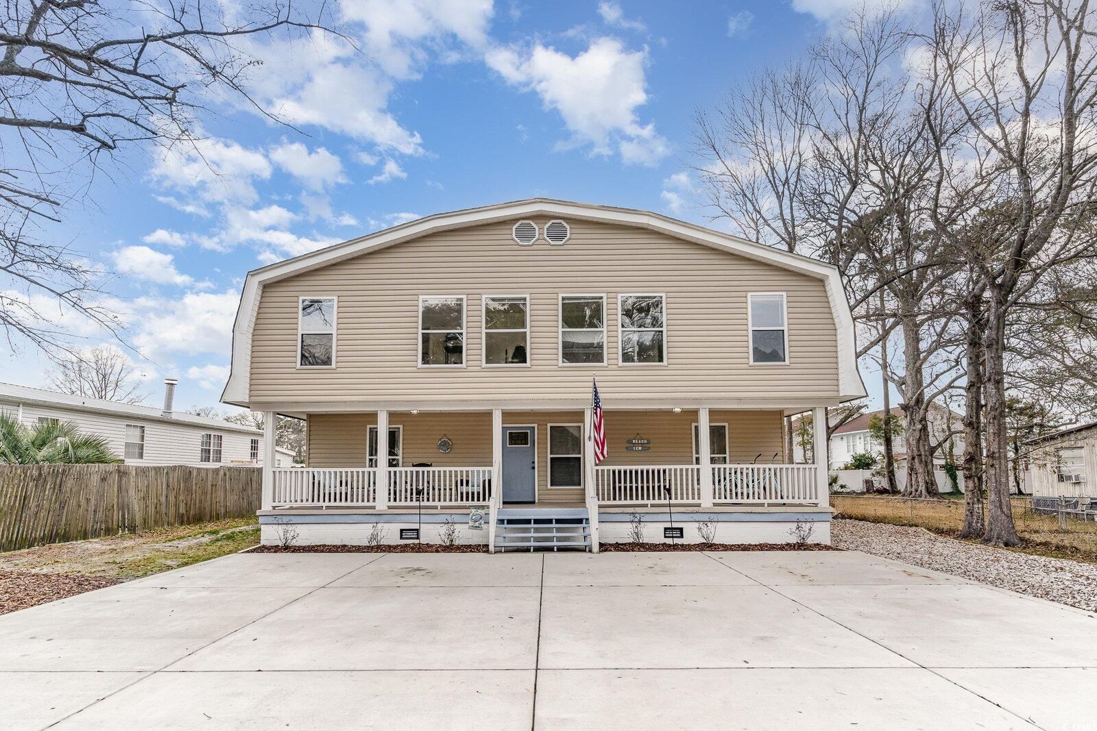 Property Photo: 613 Calhoun Dr. SC 29576