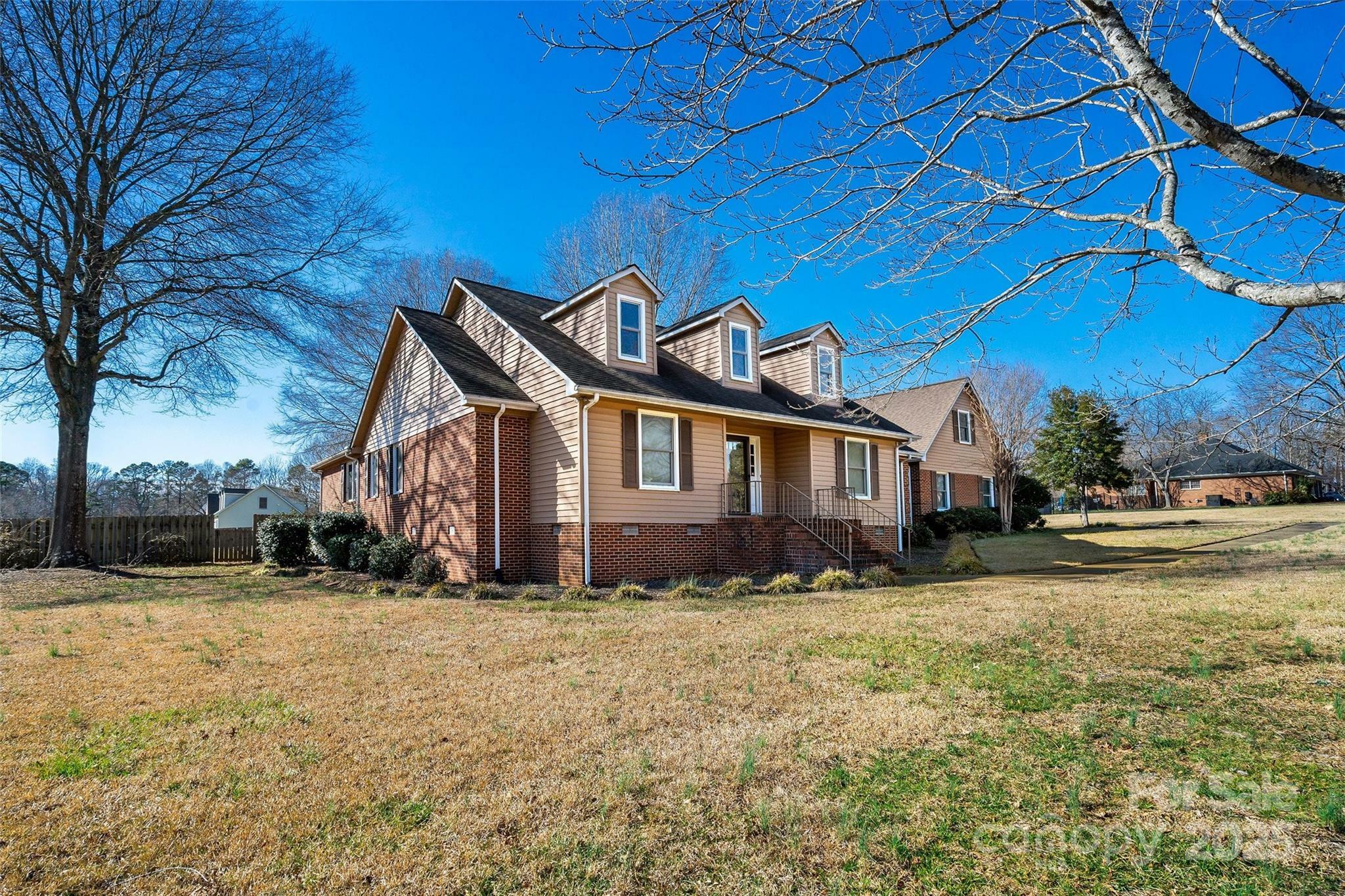 Property Photo:  133 Persimmon Creek Road 81  NC 28086 