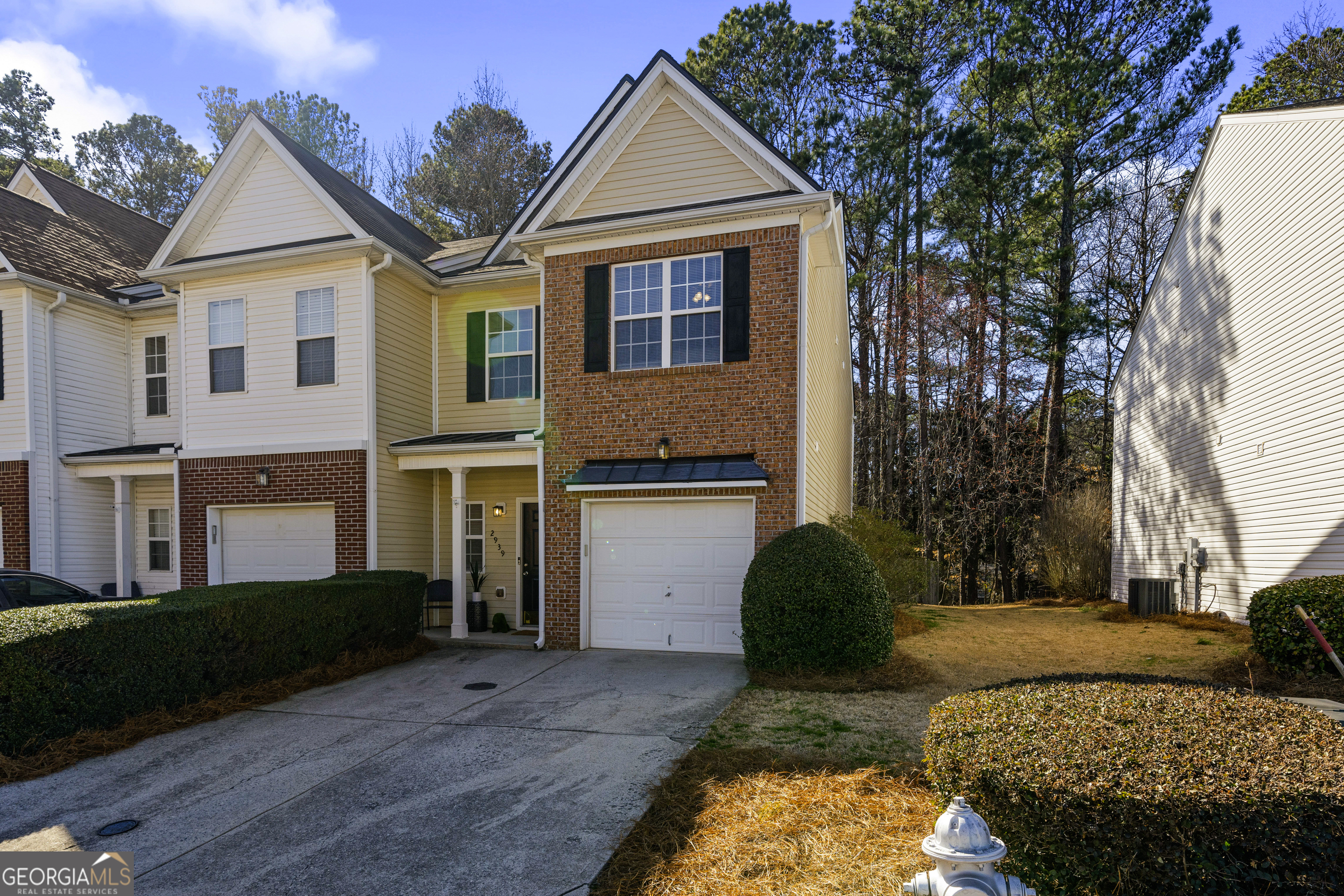 Property Photo:  2939 Greyhawk Lane  GA 30040 