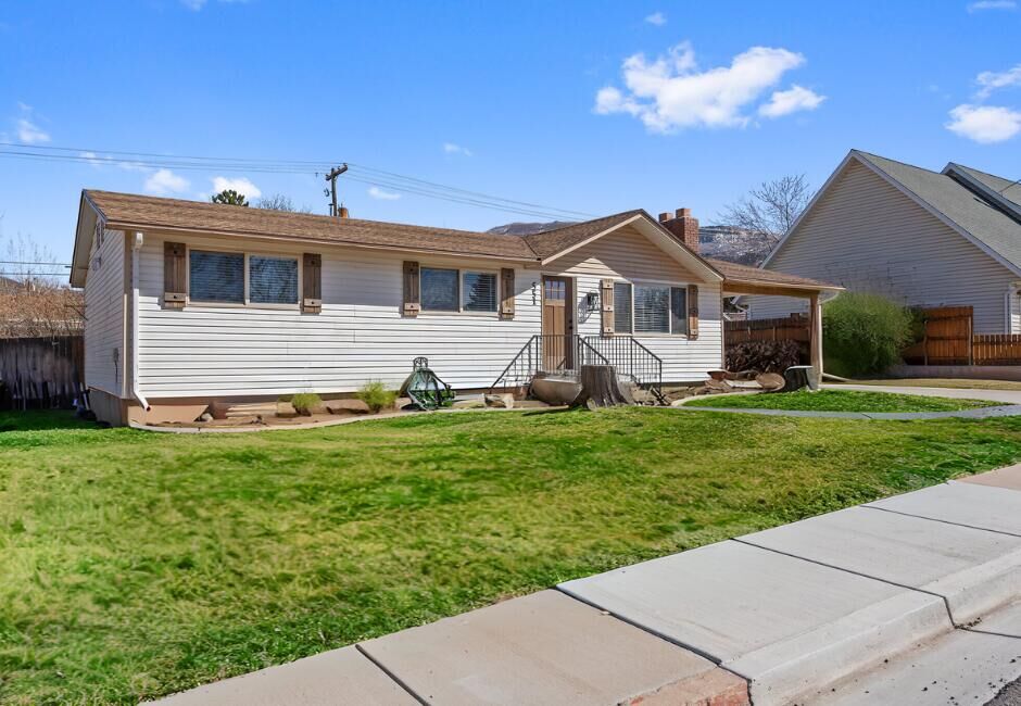 Property Photo:  551 S 780 W  UT 84720 