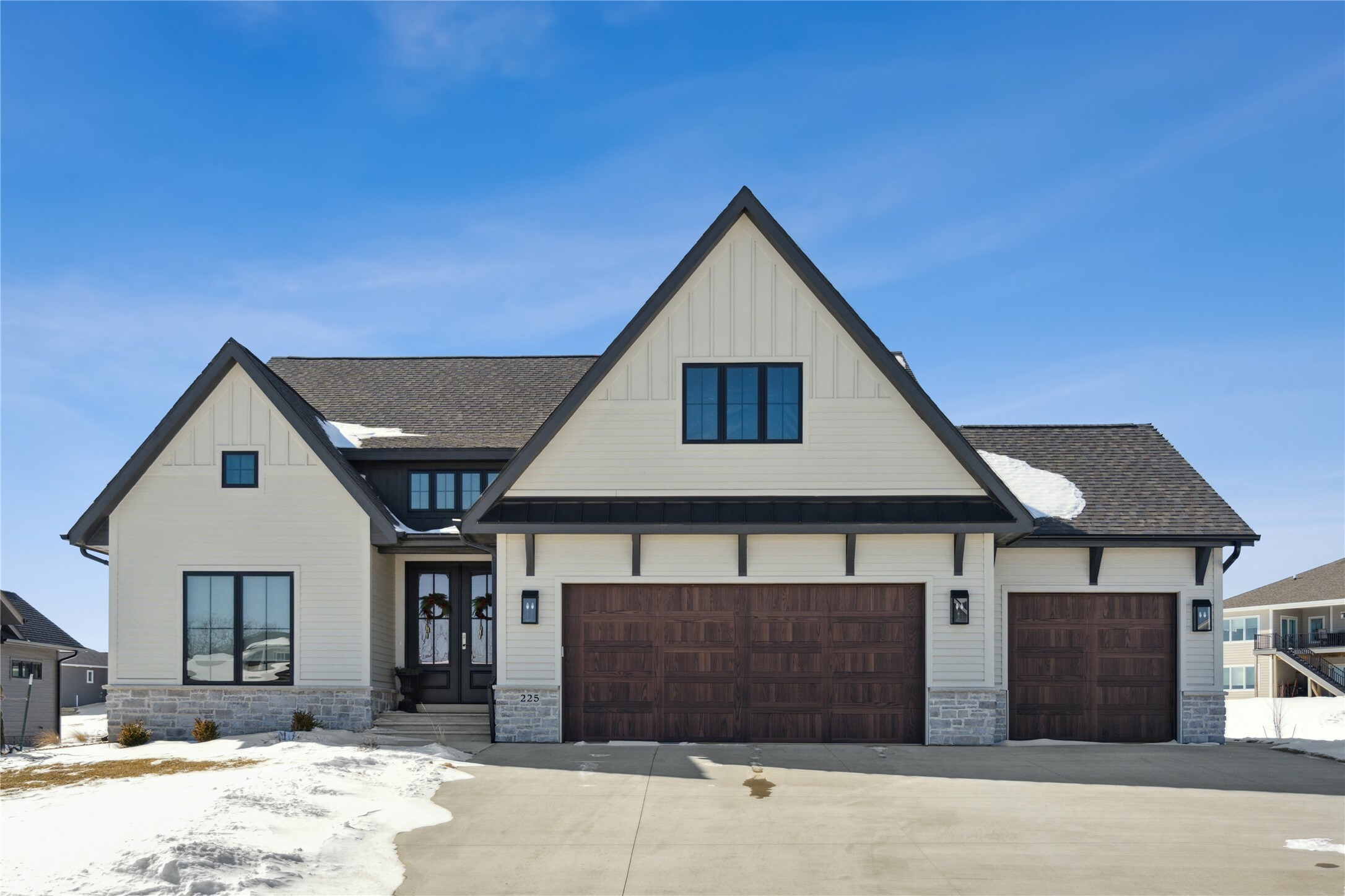 225 Aspen Circle  Pella IA 50219 photo