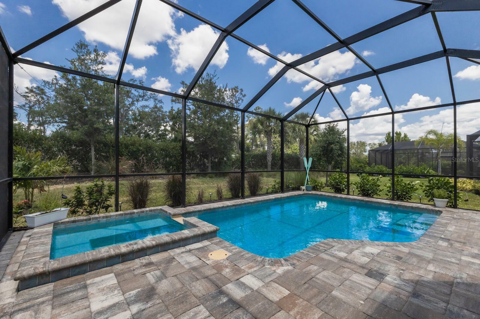 Property Photo:  14659 Derna Terrace  FL 34211 