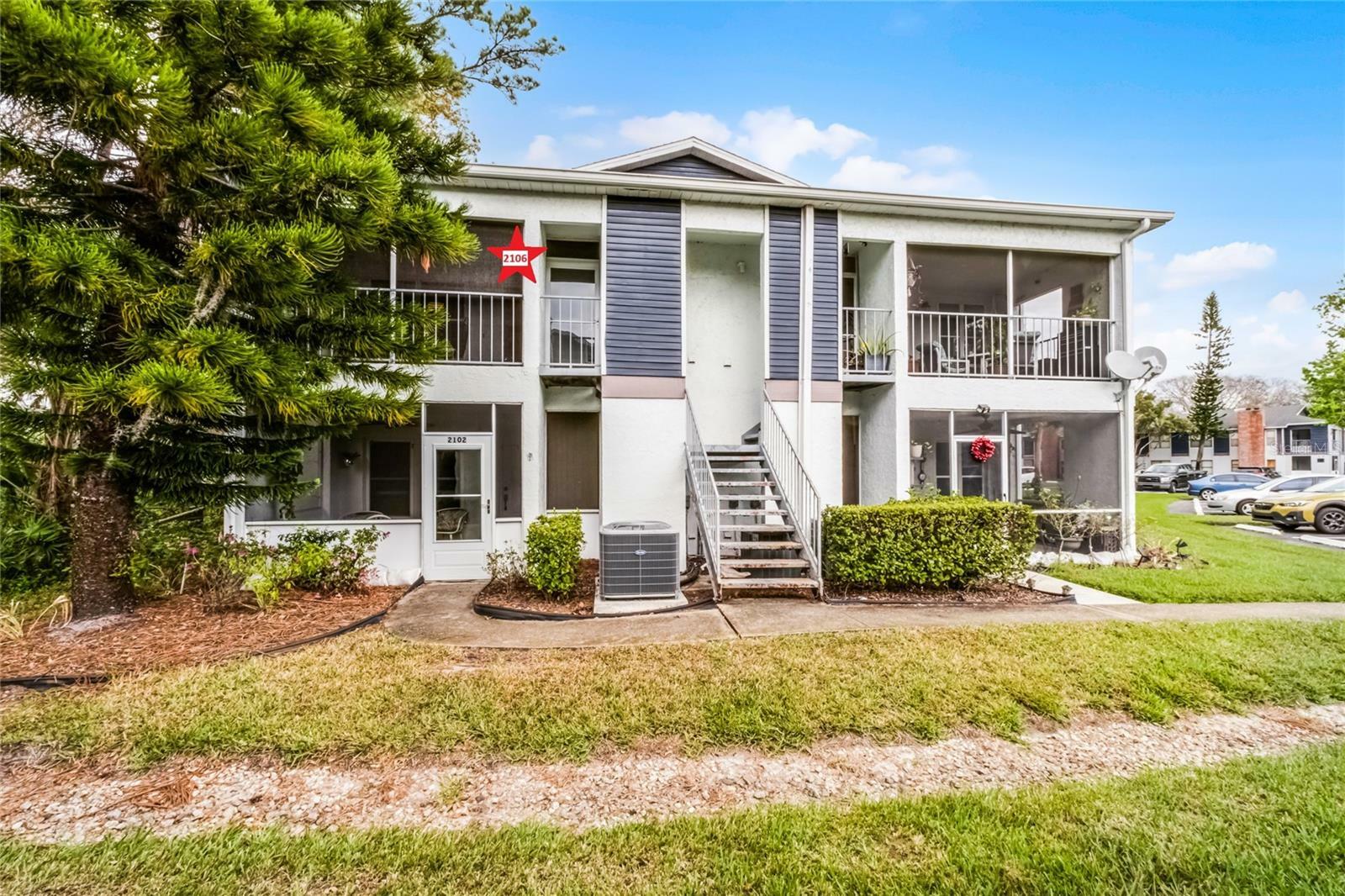 Property Photo: 2106 Northlake Drive 2106 FL 32773