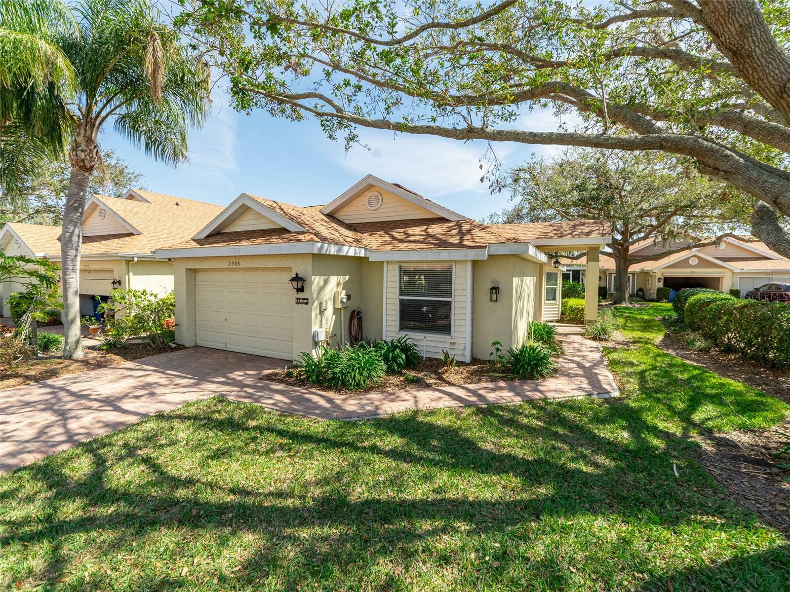 Property Photo:  2503 New Haven Circle  FL 33573 