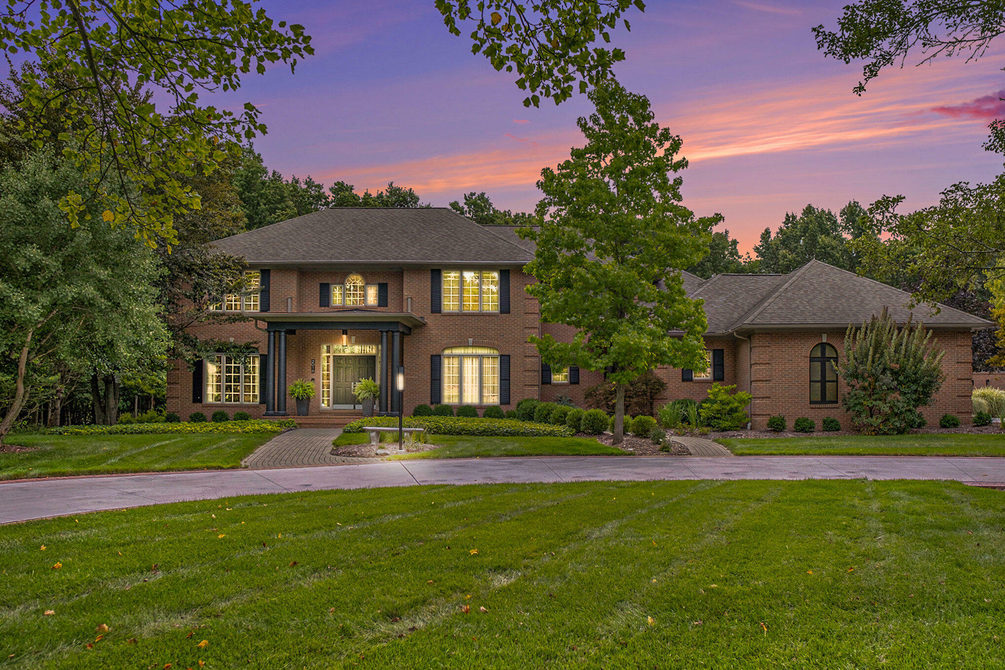 Property Photo: 2016 Valleyview Drive MI 48105