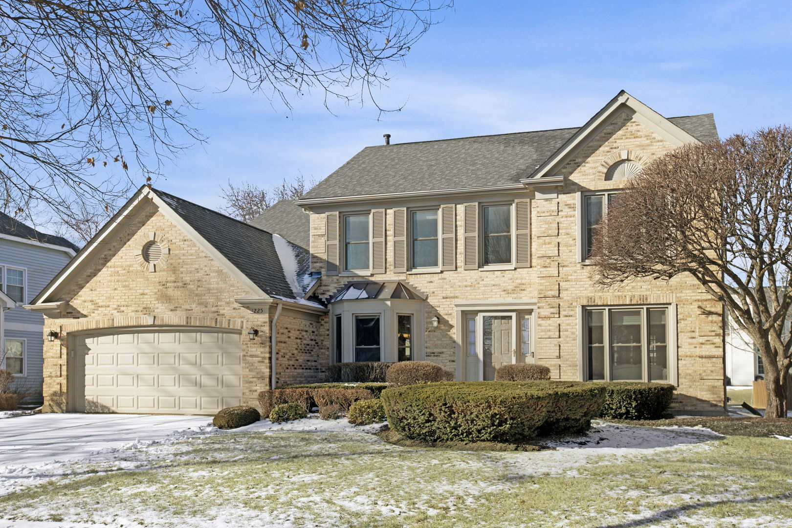 Property Photo:  1225 Thorndale Lane  IL 60047 