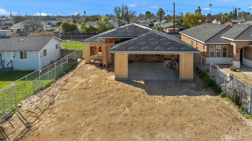 Property Photo:  516 Josephine Avenue  CA 93212 