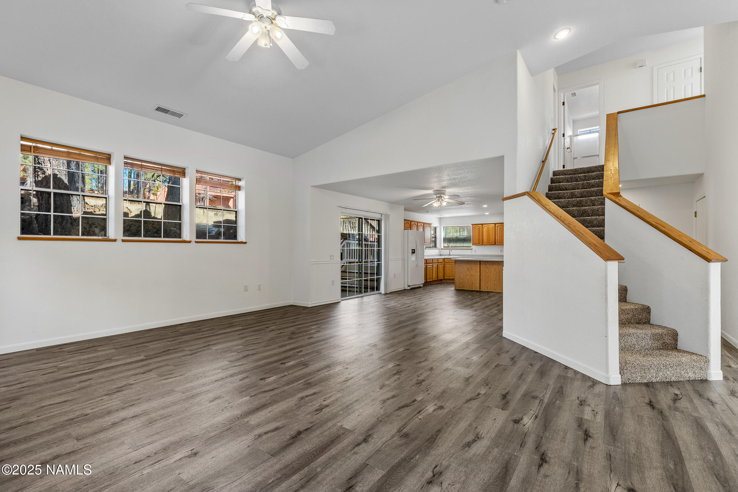 Property Photo: 6150 E Abineau Canyon Drive AZ 86004