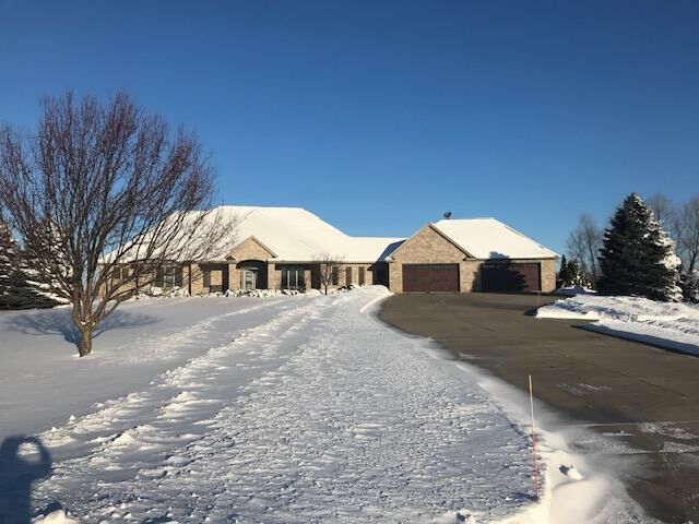Property Photo: 12675 Island View Circle MN 55374