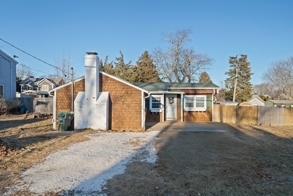 Property Photo: 20 Dundee Dr. MA 02050