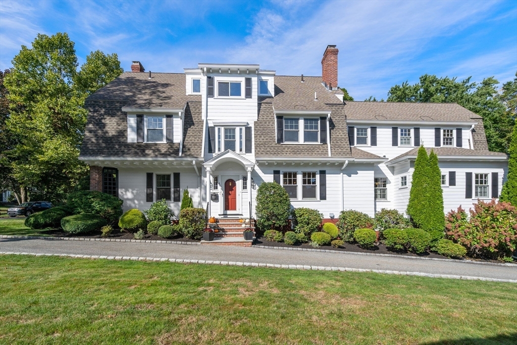 Property Photo:  40 Hillcrest Road  MA 02478 