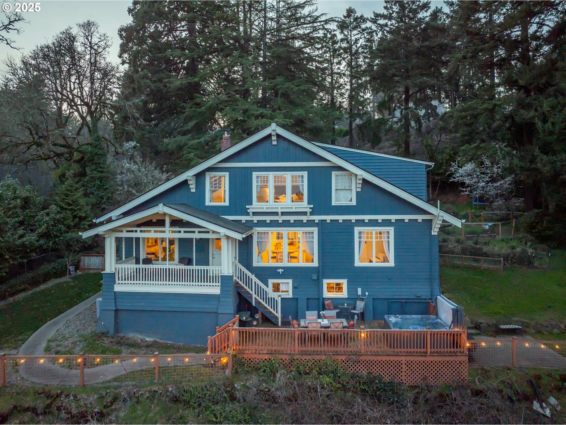 Property Photo: 13060 SW Elk Rock Rd OR 97034