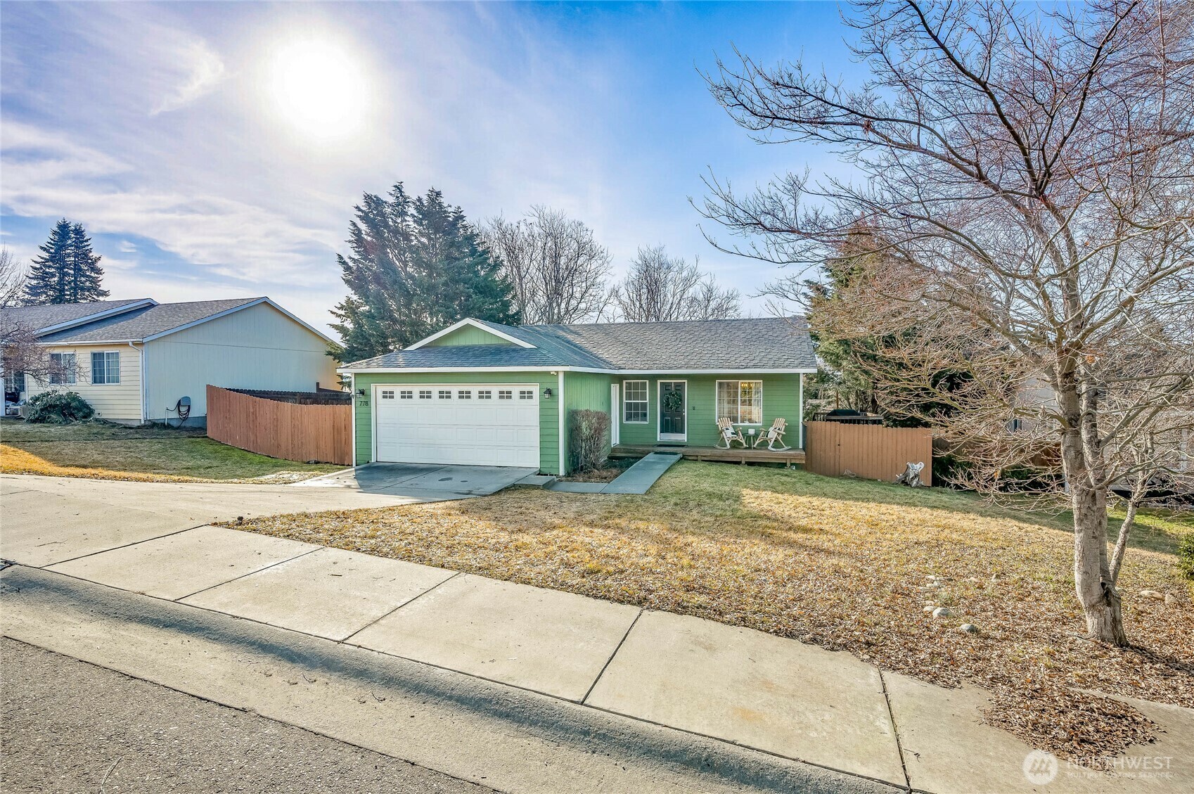 Property Photo: 778 Melbourne Court WA 98802