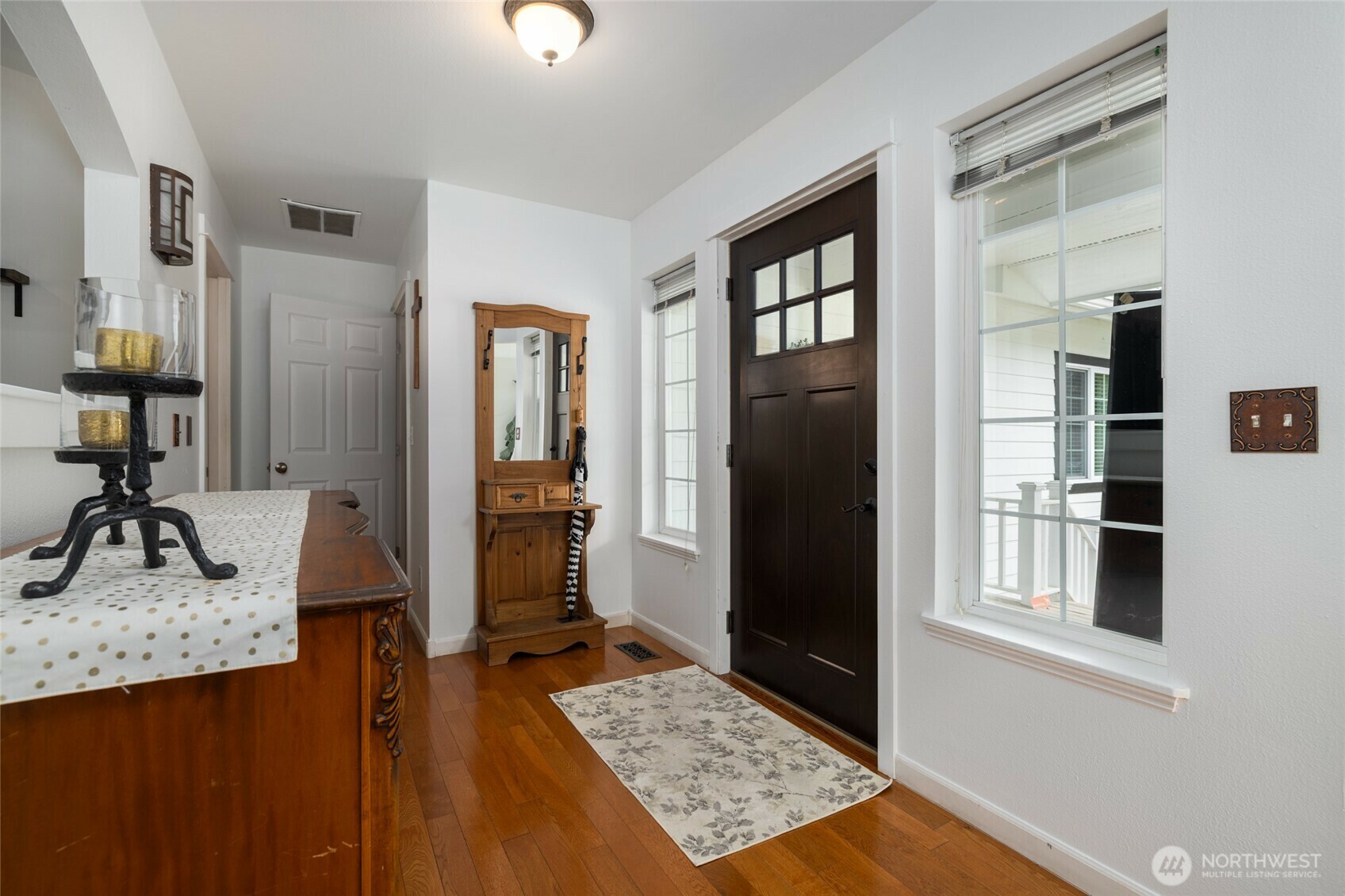Property Photo:  23925  Goldie Lane  WA 98273 
