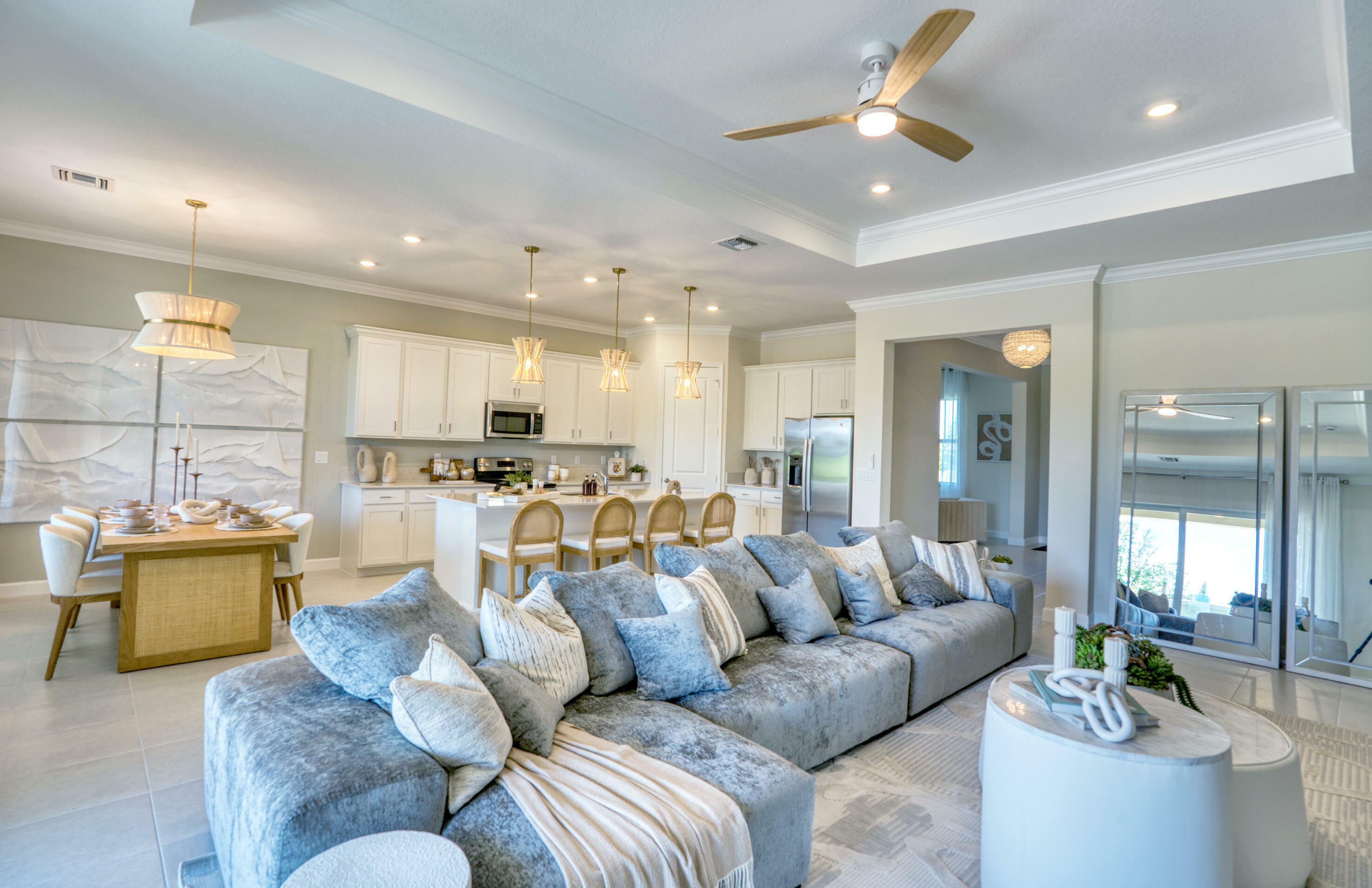 Property Photo: 1108 SE Woodbine Road FL 34984