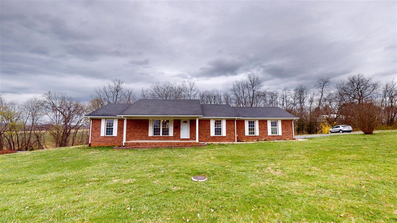 Property Photo:  72 Poplar Lane  KY 42765 