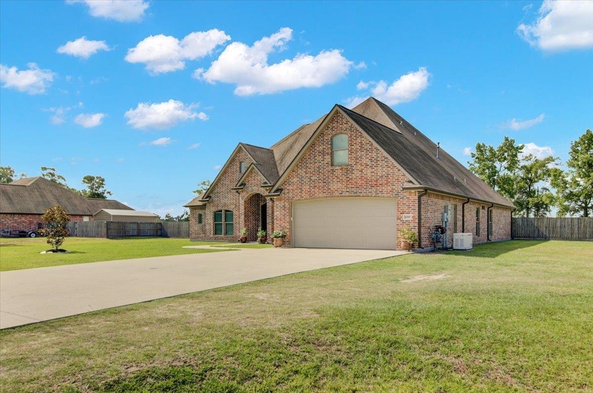 Property Photo: 10185 E Greenwood Dr. TX 77630