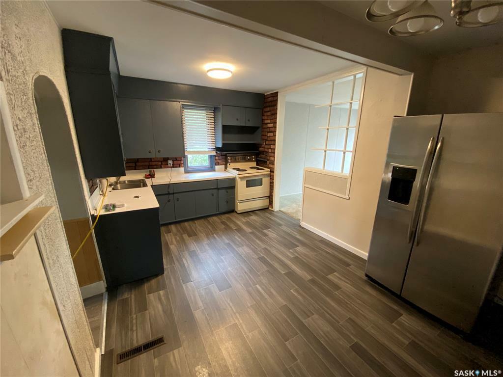 Property Photo: 790 3rd Street E SK S6V 0H8