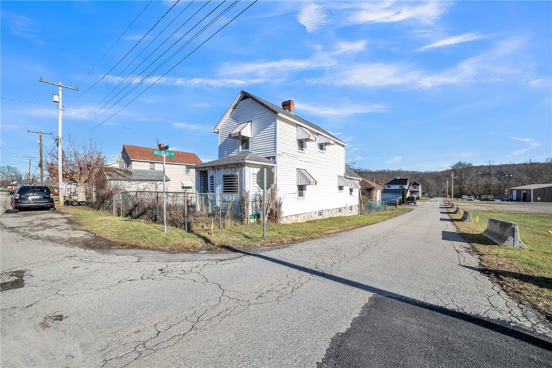 Property Photo:  8 Stadium Rd  PA 15348 