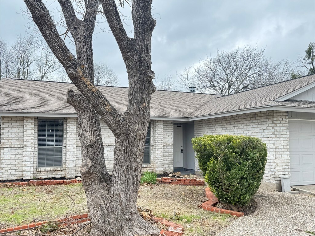 Property Photo:  1700 W Mesa Park Drive  TX 78664 