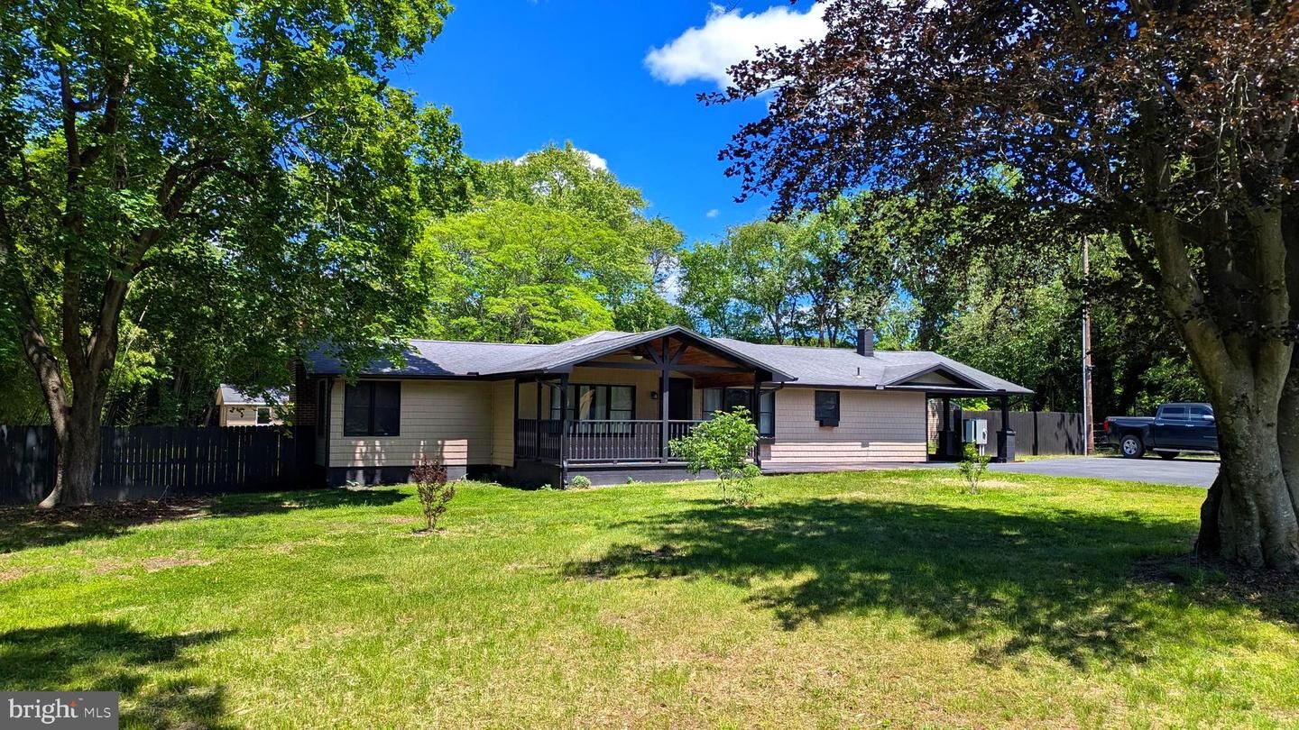 Property Photo: 20073 Beaver Dam Road DE 19963