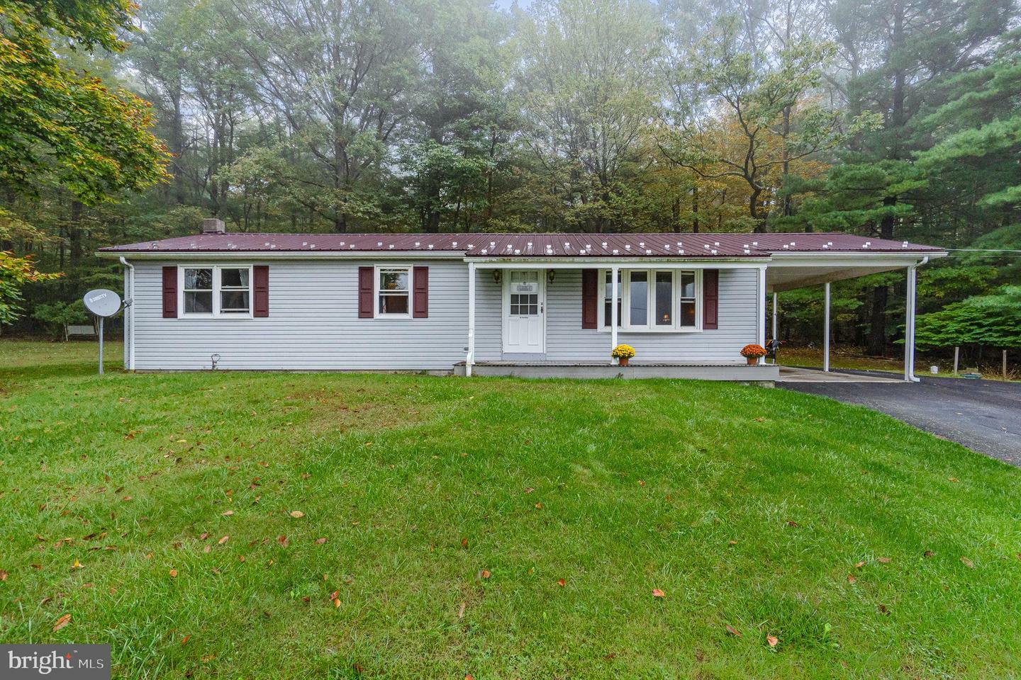 955 New Road  Orrtanna PA 17353 photo