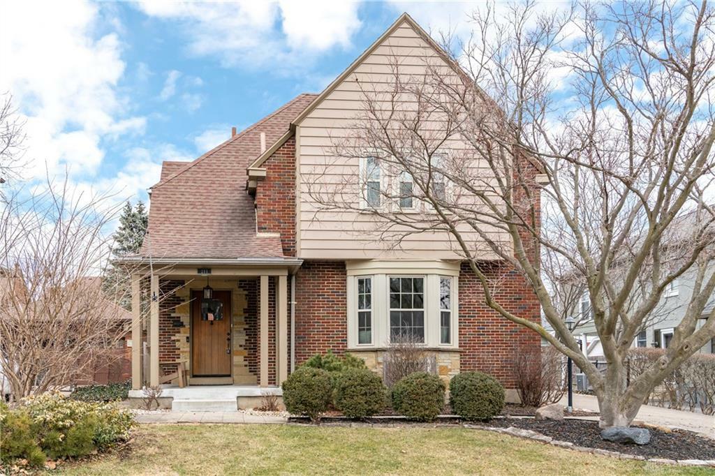 Property Photo: 211 Oak Knoll Drive OH 45419