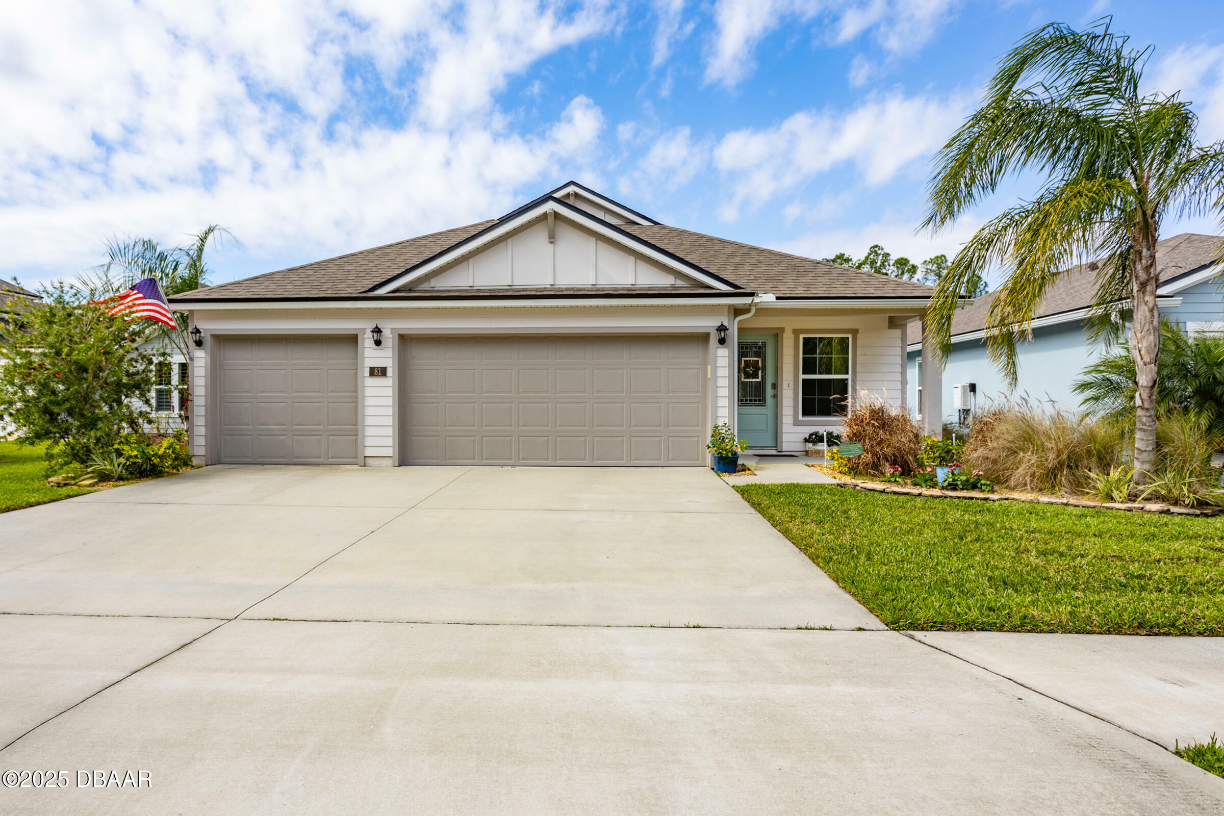 Property Photo:  81 Lob Wedge Lane  FL 32110 