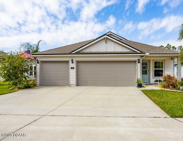Property Photo: 81 Lob Wedge Lane FL 32110